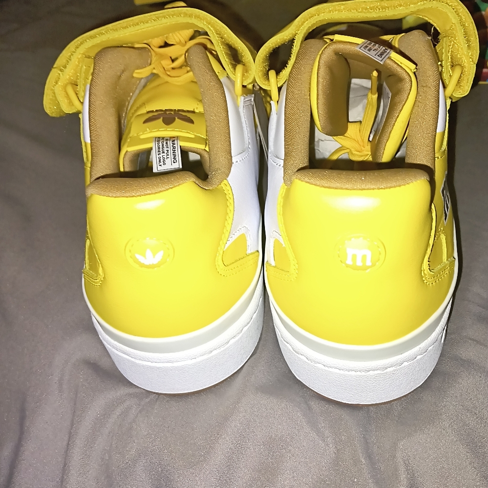 Men size 12 m&m yellow low top Adidas - Picture 9 of 10